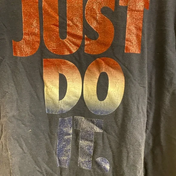 Nike Blue and Red Short Sleeve Tee Just Do It Size Large - Picture 2 of 4
